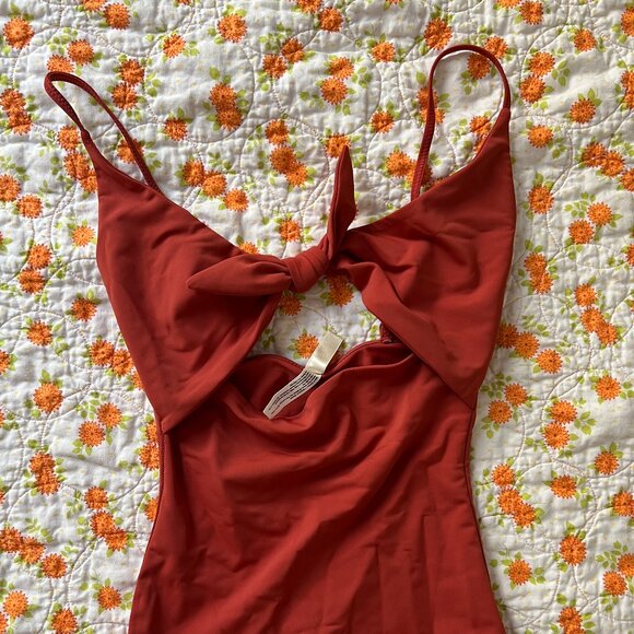 Aritzia Wilfred Noe Tie-Front Bodysuit/Swimsuit in Moroccan Spice, XXS - Picture 1 of 10